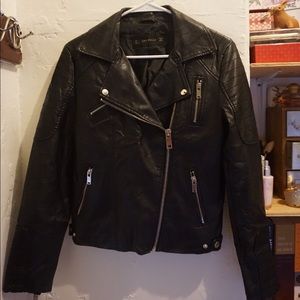 Chic faux leather moto jacket. Size L.
